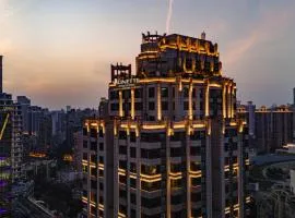 洲至奢选上海静安THE ONE套房酒店