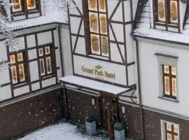 Grand Park Hotel