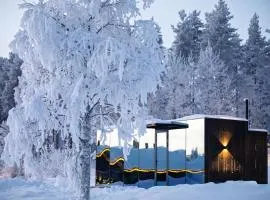 Sonka Resort Mirror House with Lake View