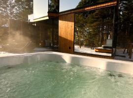 Kihnuvillas，位于Linaküla的酒店