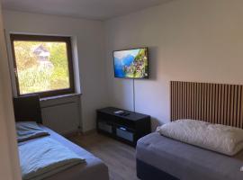 gemütliches und ruhiges Gästezimmer im Grünen，位于文德尔施泰因的酒店