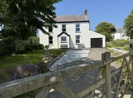 5 Bed in Gower oc-hh101