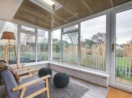 2 Bed in Port Eynon oc-hh2104