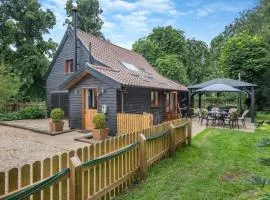 3 Bed in Ketteringham oc-1878