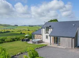 3 Bed in Newburgh oc-h32592