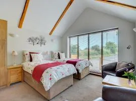 1 Bed in Acle oc-1256