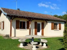 Maison de Charme à Venisey - Calme et Animaux Admis - FR-1-583-515