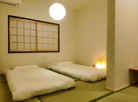 和居 琉璃 和を感じるレイアウトで心も体も休まる宿