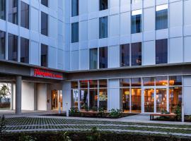 Hampton by Hilton Bordeaux Merignac Airport，位于梅里尼亚克的酒店