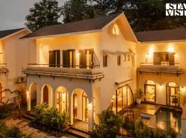 StayVista at Casa Lumina with Pool & Lawn