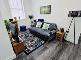 Contemporary 1 Bed Apartment, In Central Buxton