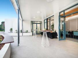 蒙特拉木陆拉巴海滩酒店，位于穆卢拉巴的酒店