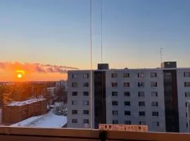 Top Condition 2-Room by Metro & Shopping Center