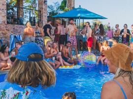 Viajero Sayulita Hostel，位于萨尤利塔的宠物友好酒店