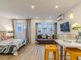 Bright and Fantastic Studio - Apartment Embajadores A