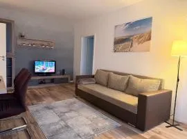 Modern & Elegant 2-Room Apartment