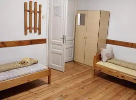 Скай Румс -2