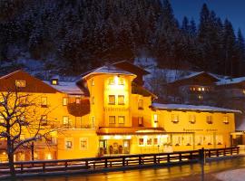 Hotel Hubertushof，位于弗拉绍的酒店