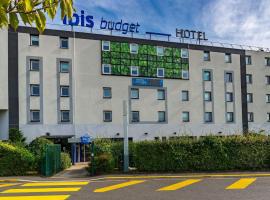 蓬托康目博马恩河谷宜必思快捷酒店，位于珀套特科姆博特的酒店