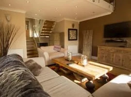 Luxury Model Home, Sandbrook Villas