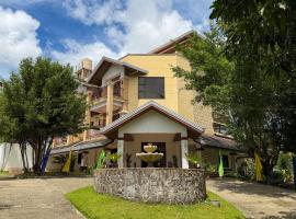 Hotel Grand Luis，位于道伊斯的酒店