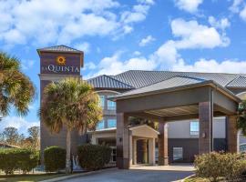 布缇拉昆塔套房酒店，位于Boutte的酒店