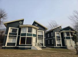 The Pinus Resort,位于帕哈尔加姆的酒店