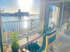 ''Ayda''T4 Vue imprenable Parking Clim Wifi Terrasse