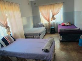 Sunshine Guest House，位于Binga的住宿