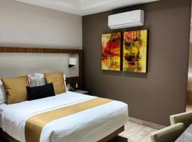 Hotel Soleil Business Class，位于莱昂的酒店