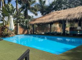 Casa Quinta en Areguá，位于Areguá的酒店