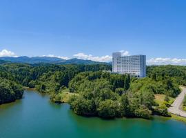 Mercure Toyama Tonami Resort & Spa，位于砺波市的酒店