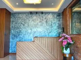 NEO cafe and hotel