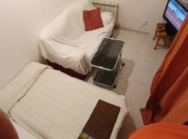 Habitacion Doble Cama Individual，位于托莱多的酒店