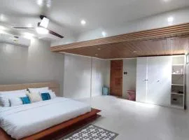 Shella Home Stay