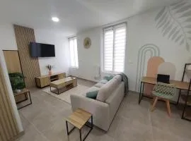 Le Beau Repaire, by Sélène Evasion