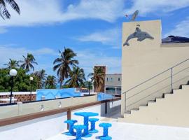 GOLFINHO FLATs FLECHEIRAS CE，位于特赖里的酒店