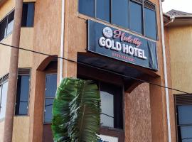 Hulcity Gold Hotel，位于Kyebando的酒店