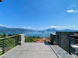 Refugio Azul Baveno, pool and private parking