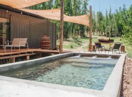 Container House，位于且乌塔的酒店