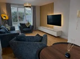 Ebrington apartment central