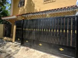 Pequeña villa de María