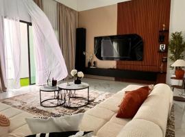 Luxury 5 bedroom duplex at Point E Dakar，位于达喀尔的酒店