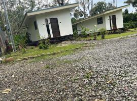 Bungalows Chachagüita，位于Chachagua的酒店