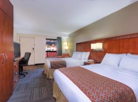 Nations Inn - West Jefferson，位于西杰斐逊的酒店