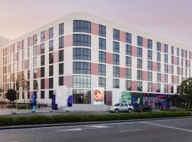 Nest Hotel, Aljada