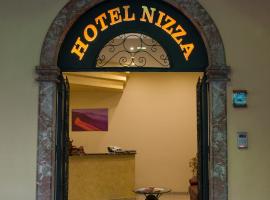 Hotel Nizza，位于尼扎迪西奇利亚的酒店
