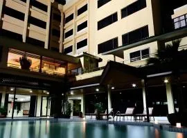 Regent's Park Hotel at Kayutangan Malang