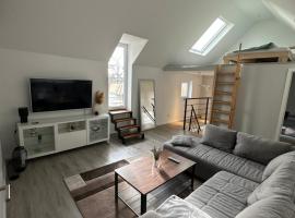 Skyview loft A1，位于哈姆的酒店