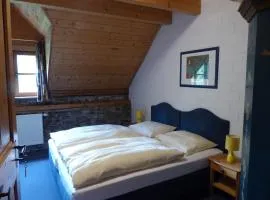 Landhaus Binsbacher Hof Wecklein